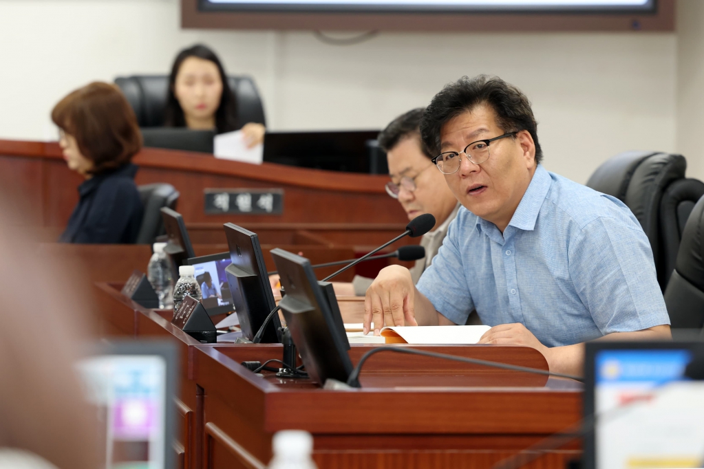 제285회제1차정례회행정사무감사특별위원회_(2).JPG 이미지
