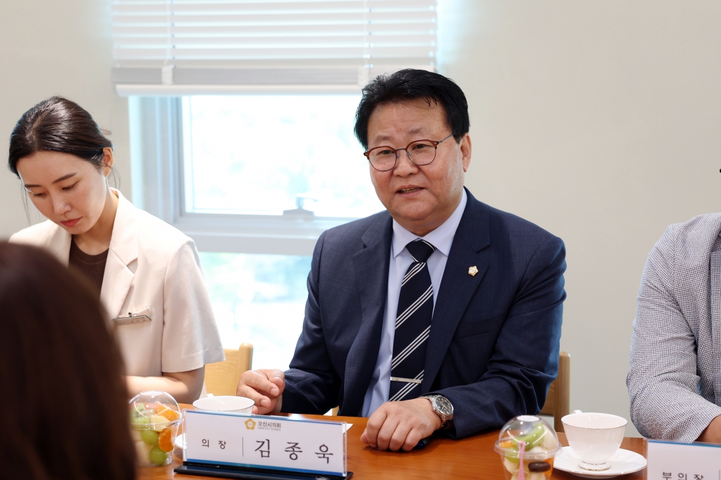 10대의원_유관기관_방문_(6).JPG 이미지