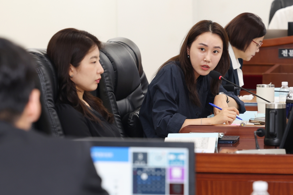 제287회임시회예산결산특별위원회_(2).JPG 이미지