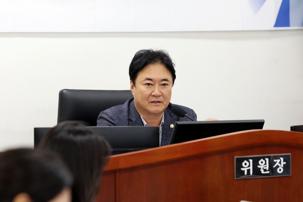 제306회오산시의회(임시회)조례심사특별위원회_(3).JPG 이미지