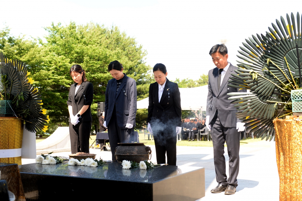 제71회현충일추념식_(17).JPG 이미지