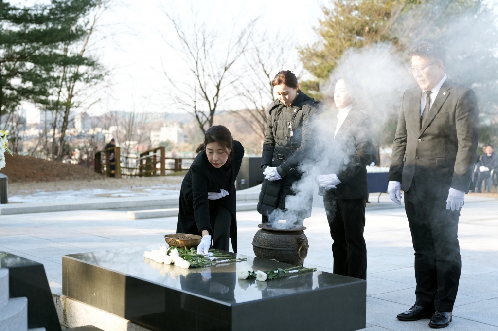 을사년신년현충탑참배_(7).JPG 이미지