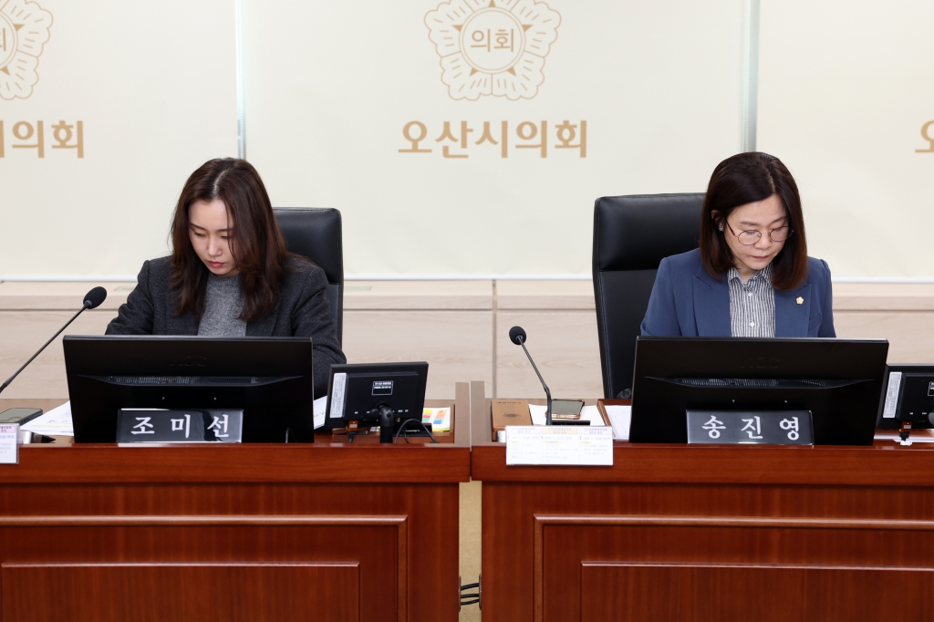 제292회임시회조례심사특별위원회_(7).JPG 이미지