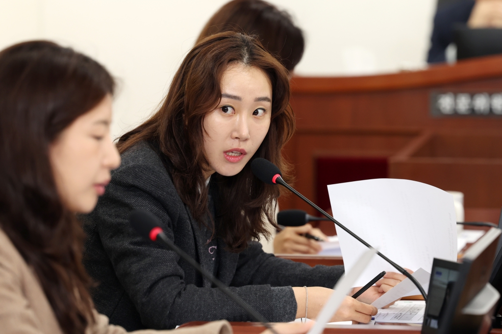 제289회제2차정례회조례심사특별위원회_(7).JPG 이미지