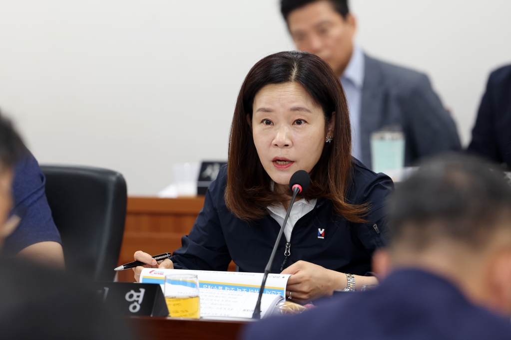 의원간담회
