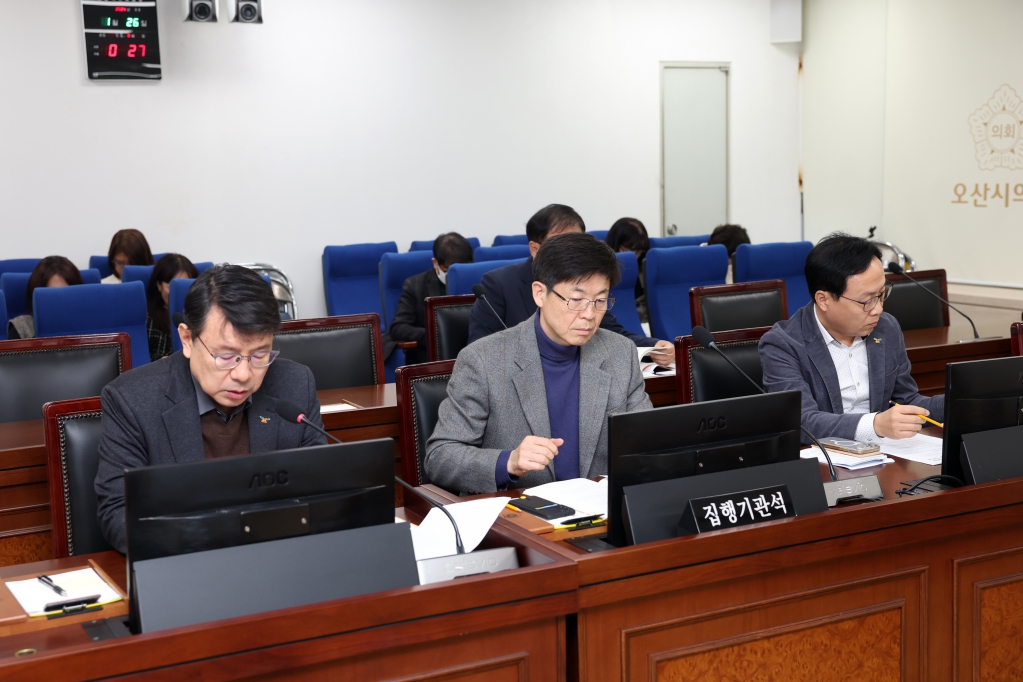제289회제2차정례회조례심사특별위원회_(3).JPG 이미지